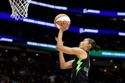 Chicago Sky v Seattle Storm