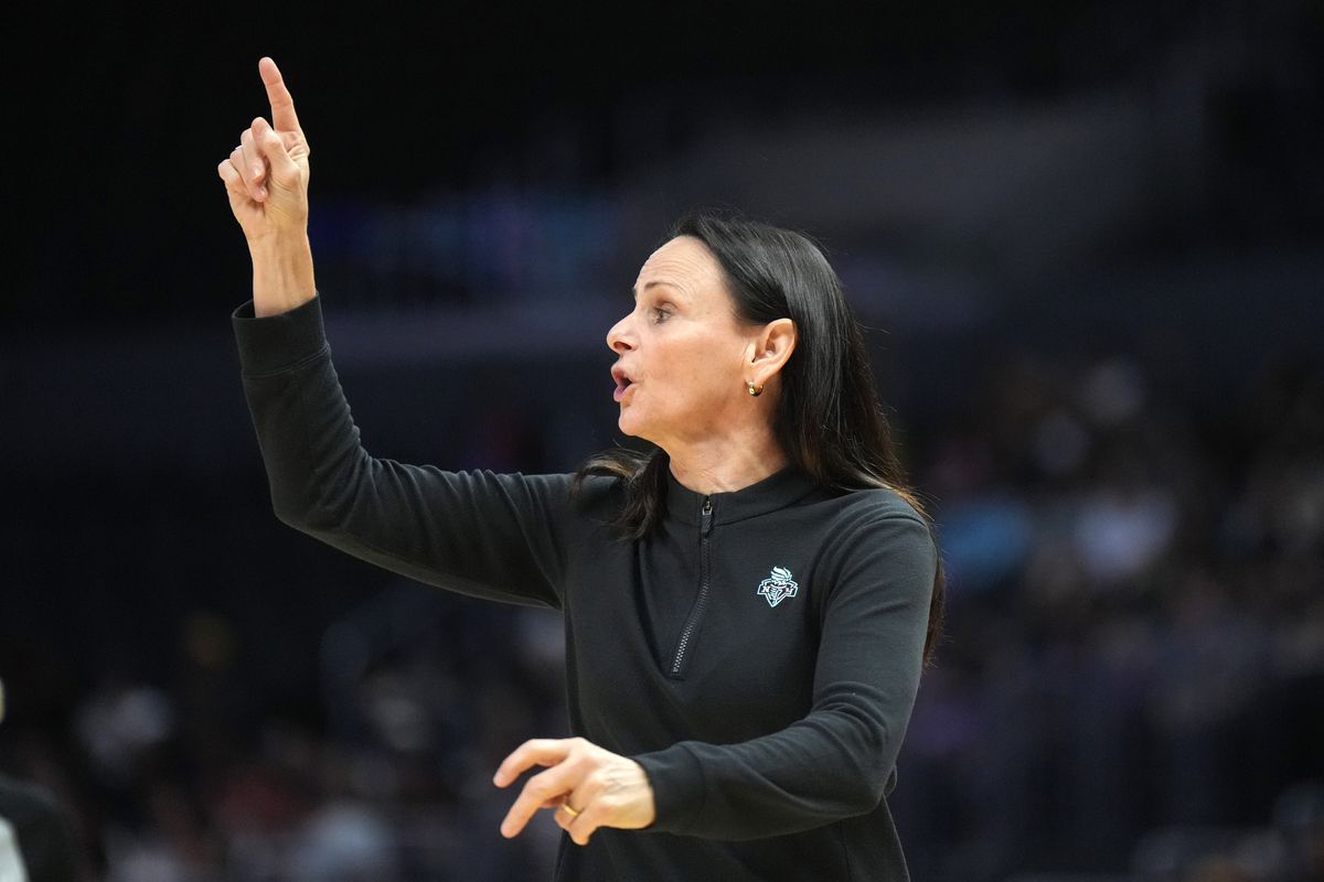 WNBA: New York Liberty at Los Angeles Sparks