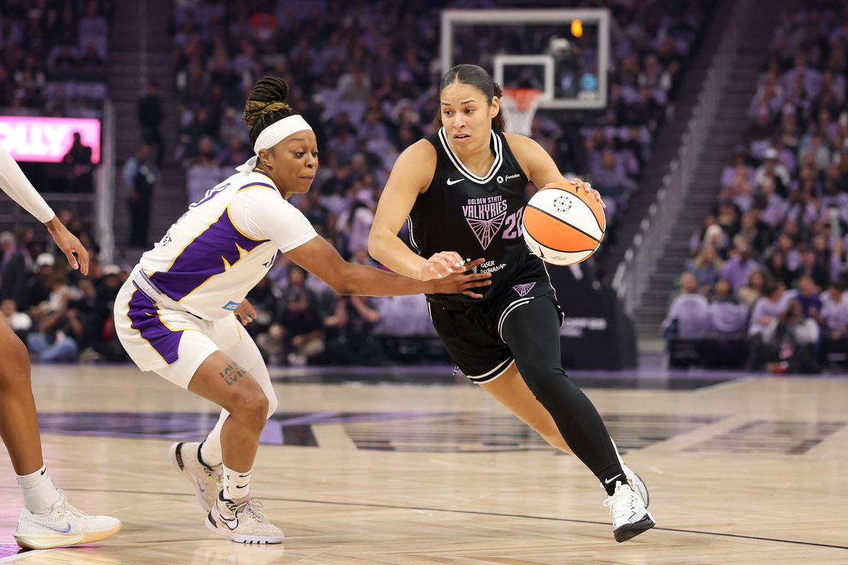 Los Angeles Sparks v Golden State Valkyries