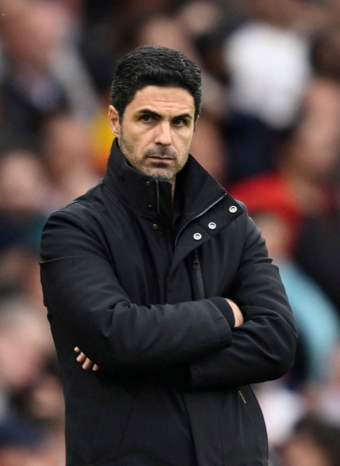 Mikel Arteta, Arsenal manager, with arms crossed.
