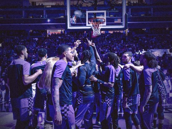 Kings restructure staff, bring back Garrius Adams