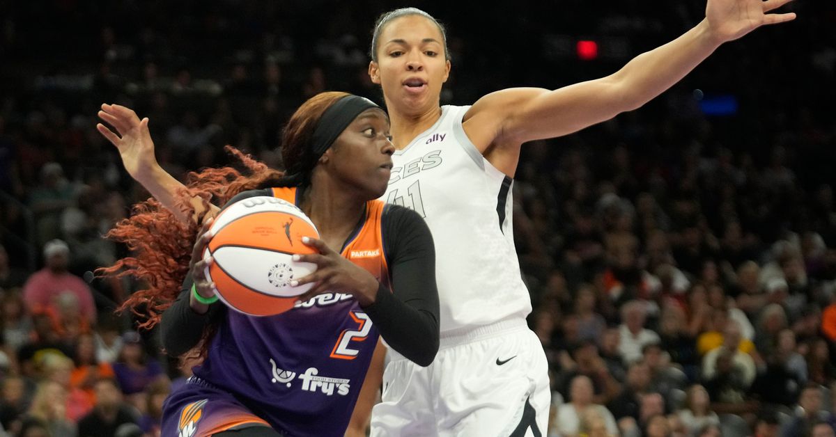 It’s time to watch Kahleah Copper cook!