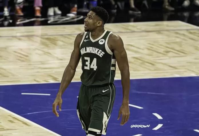 Giannis Antetokounmpo Giannis Antetokounmpo