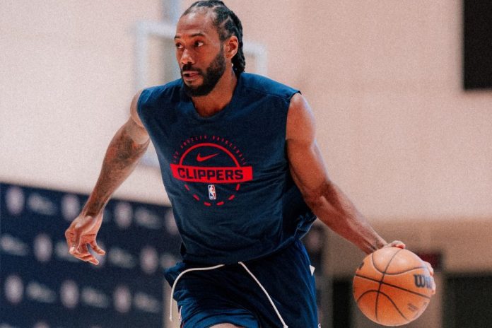 Kawhi Leonard open to Raptors, Spurs extensions