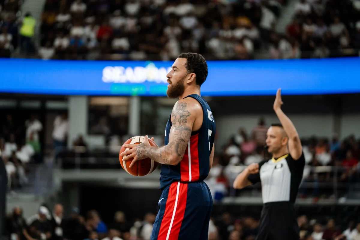 Mike James led USA past Dominican Republic