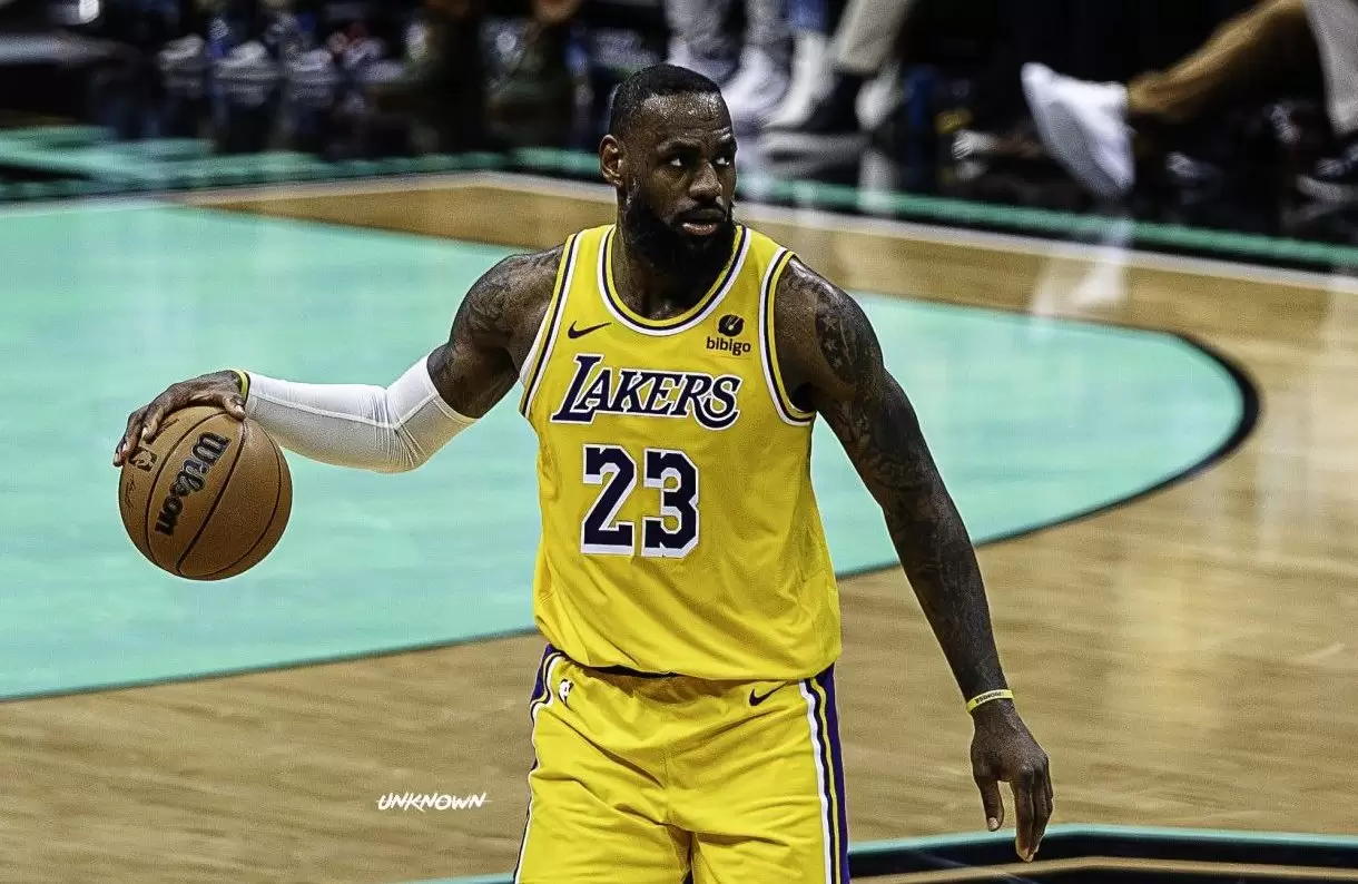 Brian Windhorst says LeBron James would have 2028 Olympic spot
