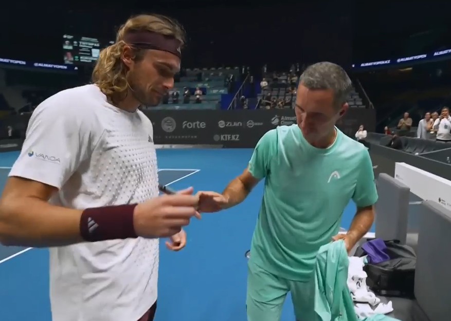Tsitsipas Shows Class as Kukushkin Bids Farewell to Tennis